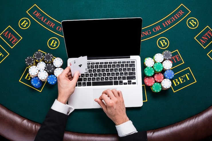 Berbagi kode referral mudah di media sosial